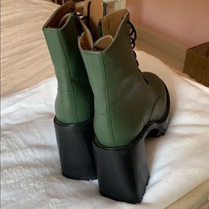 FREE PEOPLE HIGH POINT PLATFORM BOOTS